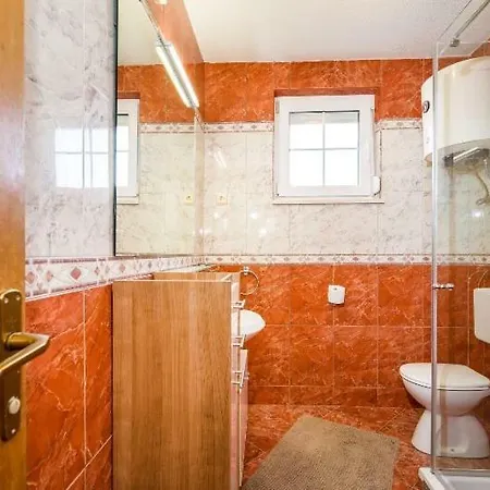 Croliday Nin-zaton 5001 Apartment *