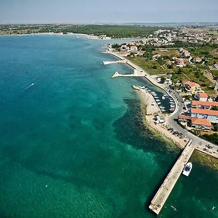 Apartment Croliday Nin-zaton 5001